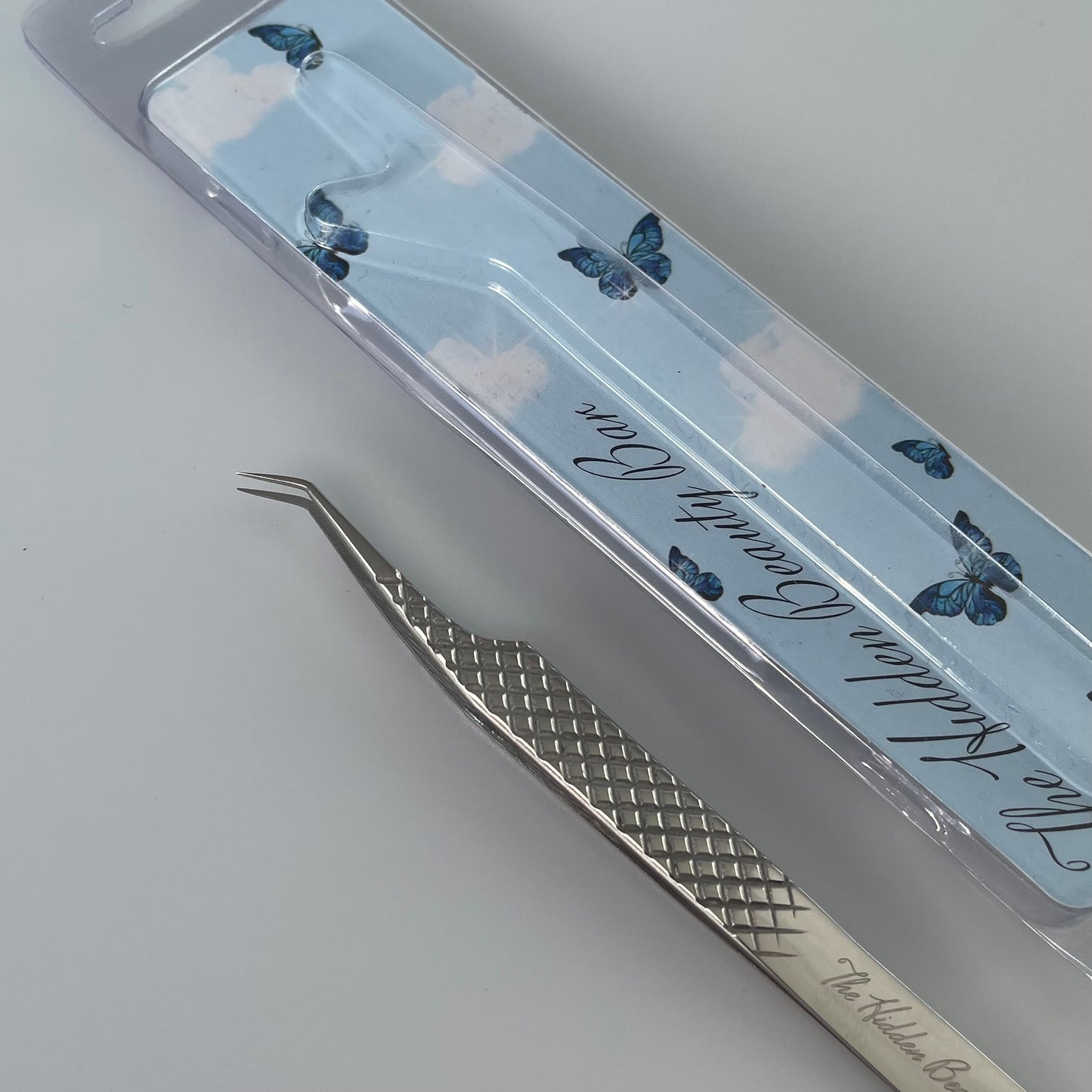 Long Slim Volume Tweezer