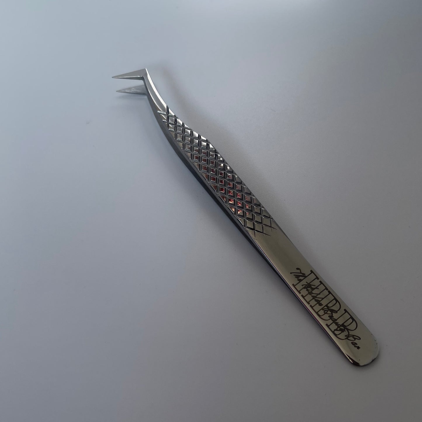 L Shape Volume Tweezer